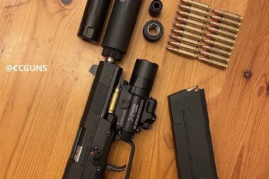 FN 57-22 - Image 3